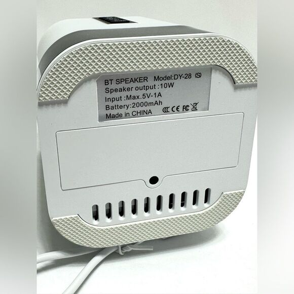 HETYRE Mini-Hifi Speaker Bluetooth Model DY28 Plus. - Picture 9 of 12